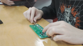 Soldering Workshop | Photo: WorkINGLab TUHH